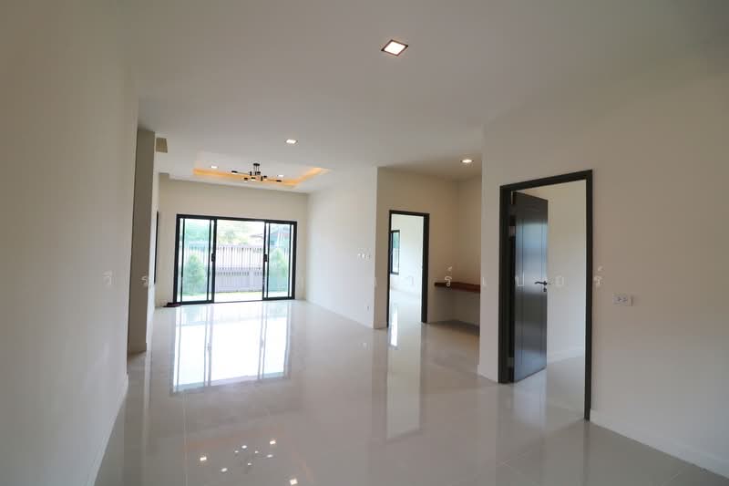 ขายบ้านใหม่ 3 ห้องนอน 2 ห้องน้ำ แปลงมุม หนองบัวลำภู, หนองบัวลำภู, หนองบัว, เมืองหนองบัวลำภู, หนองบัวลำภู, 110 ตร.ม., บ้านเดี่ยว ขาย, โดย วีรภัทรา ดาร์เปอร์, 500472557 - DDproperty.com