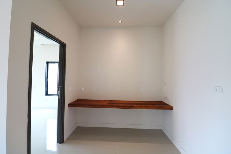 ขายบ้านใหม่ 3 ห้องนอน 2 ห้องน้ำ แปลงมุม หนองบัวลำภู, หนองบัวลำภู, หนองบัว, เมืองหนองบัวลำภู, หนองบัวลำภู, 110 ตร.ม., บ้านเดี่ยว ขาย, โดย วีรภัทรา ดาร์เปอร์, 500472557 - DDproperty.com
