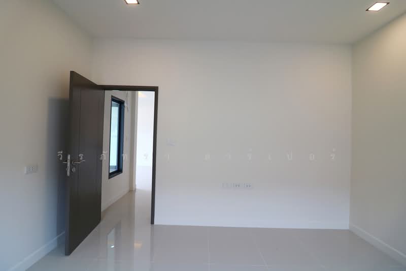 New 3 Bed, 2 Bath, Corner Block Home For Sale In The City Of Nong Bua Lam Phu, Nong Bua Lam Phu, Nong Bua, Muang Nong Bua Lam Phu, Nong Bua Lam Phu, 3 Bedrooms, 110 sqm, Single Detached House For Sale, by วีรภัทรา ดาร์เปอร์, 500472557 - DDproperty.com