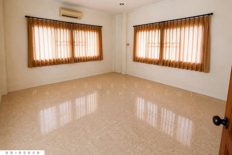 Detached House in Sawankhalok, Sukhothai DD-01040, Sukhothai, Muang Sawankalok, Sawankhalok, Sukhothai, 4 Bedrooms, 280 sqm, Single Detached House For Sale, by Benchawarin Pakkawetppisit, 500472580 - DDproperty.com