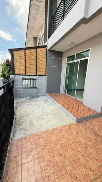 บางชัน, Bangkok, Bang Chun, Khlong Sam Wa, Bangkok, 3 Bedrooms, 120 sqm, Townhouse For Sale, by ธนกฤษ สมประสงค์, 500472585 - DDproperty.com