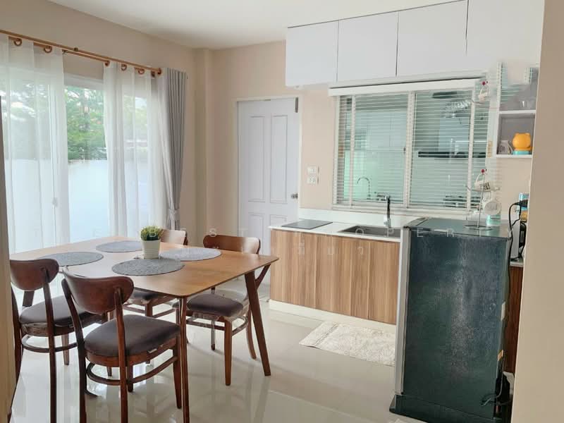 หมู่บ้านเดอะไพร์ซ ศรีราชา (The Prize Sriracha), Chon Buri (Pattaya), Nong - Kham, Si Racha, Chon Buri (Pattaya), 2 Bedrooms, 100 sqm, Townhouse For Sale, by The Best Property มะเหมี่ยว, 500472598 - DDproperty.com