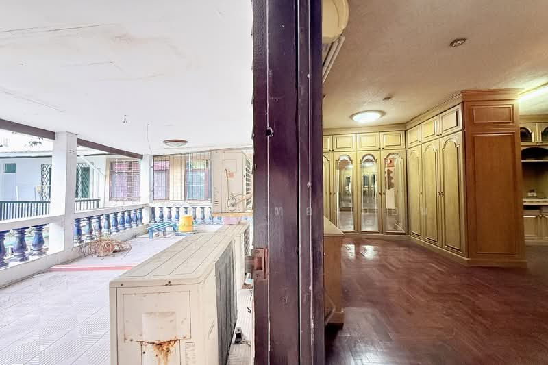 ตึกแถว อิสรภาพ 13 แขวงหิรัญรูจี เขตธนบุรี กรุงเทพมหานคร, Bangkok, Hi Runruche, Thon Buri, Bangkok, 4 Bedrooms, 150 sqm, Townhouse For Sale, by ศิริเพ็ญ ทองอ่อน, 500472603 - DDproperty.com