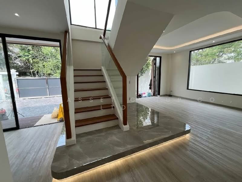Detached House Sukhumvit 71, Bangkok, Khlong Tan Nua, Watthana, Bangkok, 4 Bedrooms, 401 sqm, Single Detached House For Sale, by Shori Asset Group Co., Ltd., 500472605 - DDproperty.com