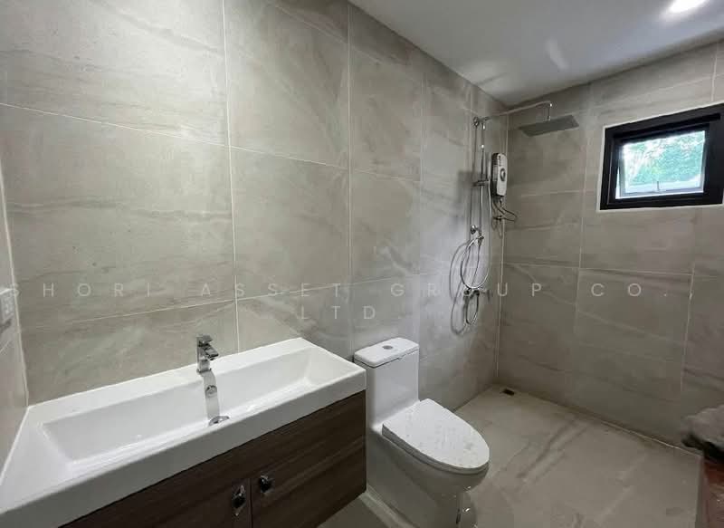 Detached House Sukhumvit 71, Bangkok, Khlong Tan Nua, Watthana, Bangkok, 4 Bedrooms, 401 sqm, Single Detached House For Sale, by Shori Asset Group Co., Ltd., 500472605 - DDproperty.com