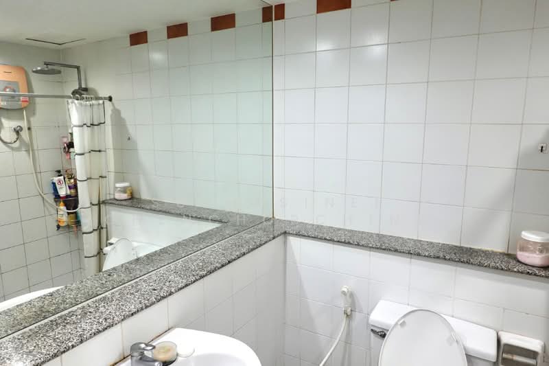 Baan Nonzee, Bangkok, 33 Chan Rd, Chong Nonsi, Yan Nawa, Bangkok, 1 Bedroom, 49 sqm, Condo For Sale, by Suthasinee Chenchopching, 500472621 - DDproperty.com