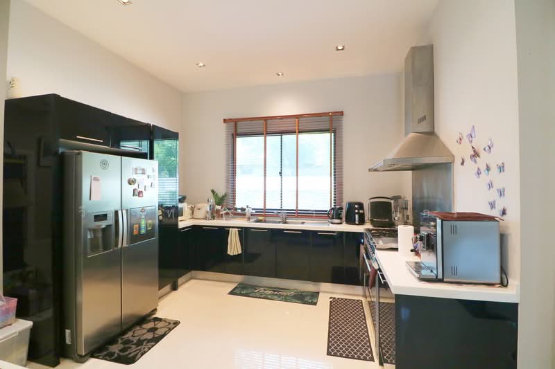 Muang Udon Thani, Udon Thani, Mak Khaeng, Muang Udon Thani, Udon Thani, 3 Bedrooms, 307 sqm, Single Detached House For Sale, by วีรภัทรา ดาร์เปอร์, 500472634 - DDproperty.com
