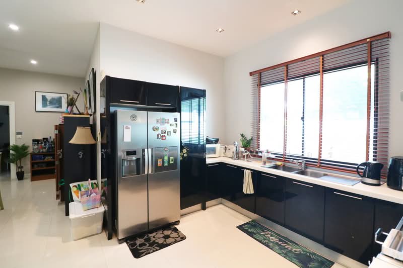 Muang Udon Thani, Udon Thani, Mak Khaeng, Muang Udon Thani, Udon Thani, 3 Bedrooms, 307 sqm, Single Detached House For Sale, by วีรภัทรา ดาร์เปอร์, 500472634 - DDproperty.com