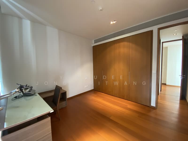 The Sukhothai Residences, Bangkok, 3 Sathorn Tai Road, Thung Maha Mek, Sathon, Bangkok, 3 Bedrooms, 196 sqm, Condo For Rent, by Yenrudee Jongsaritwang, 500472654 - DDproperty.com