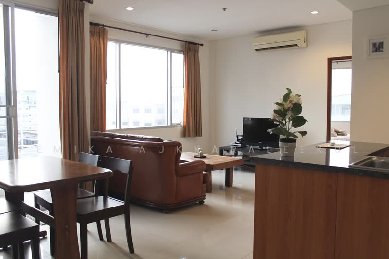 Villa Sathorn, Bangkok, 5 KrungThonBuri Road, Khlong Ton Sai, Khlong San, Bangkok, 1 Bedroom, 57 sqm, Condo For Rent, by Pemika Aukkaraleekul, 500472669 - DDproperty.com