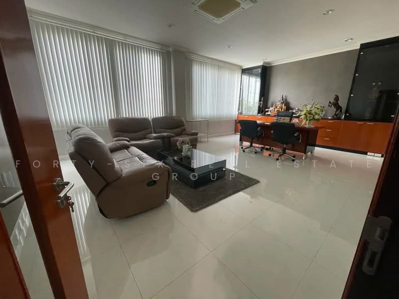 ขายโรงงานพร้อมสำนักงาน ลาดหลุมแก้ว, ปทุมธานี, บ่อเงิน, ลาดหลุมแก้ว, ปทุมธานี, 10,692 ตร.ม., โกดัง-โรงงาน ขาย, โดย Forty-Six Real Estate Group, 500472676 - DDproperty.com