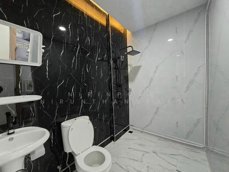 D Perfect Home, Chon Buri (Pattaya), Nong Pru, Bang Lamung (Pattaya), Chon Buri (Pattaya), 4 Bedrooms, 138 sqm, Townhouse For Sale, by Nirinporn Nirunthanapart, 500472728 - DDproperty.com