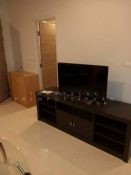 HIVE Taksin, Bangkok, 18 1 Soi, Khlong Ton Sai, Khlong San, Bangkok, 1 Bedroom, 40 sqm, Condo For Rent, by Thanyalak Premputtiphan, 500472729 - DDproperty.com