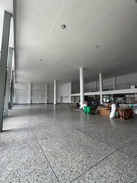 ให้เช่า สำนักงาน โชว์รูม-โกดัง บรมราชชนนี, กรุงเทพ, ศาลาธรรมสพน์, ทวีวัฒนา, กรุงเทพ, 2,100 ตร.ม., โกดัง-โรงงาน ให้เช่า, โดย Forty-Six Real Estate Group, 500472730 - DDproperty.com