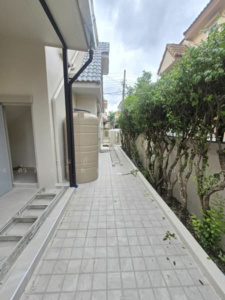 หมู่บ้านไพรเวท รามอินทรา (Private Ramintra) ถนนปัญญาอินทรา แขวงบางชัน เขตคลองสามวา, กรุงเทพ, ปัญญาอินทรา, บางชัน, คลองสามวา, กรุงเทพ, 180 ตร.ม., บ้านเดี่ยว ขาย, โดย นภัสศรณ์ วงศ์สินไทยกร (นันท์), 500472812 - DDproperty.com
