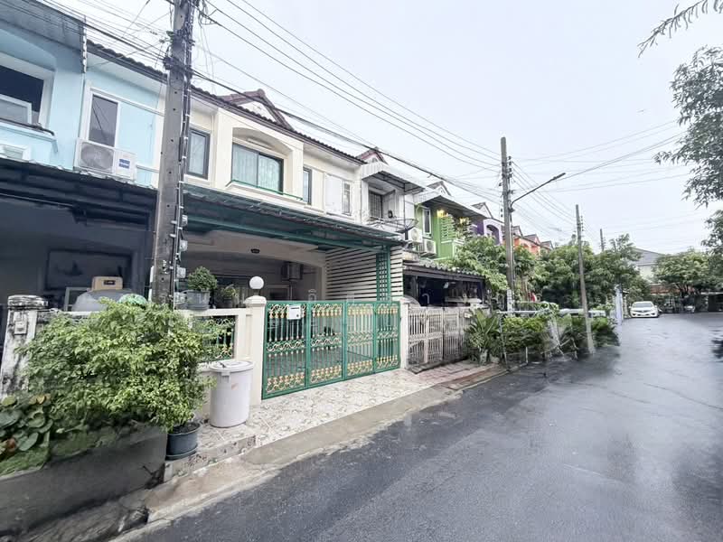 K.C. Ramintra 5, Bangkok, Phraya Suren Road, Sam Wa Tawan Tok, Khlong Sam Wa, Bangkok, 3 Bedrooms, 74 sqm, Townhouse For Sale, by ภัทรนัน อิศรางกูร ณ อยุธยา, 500472819 - DDproperty.com