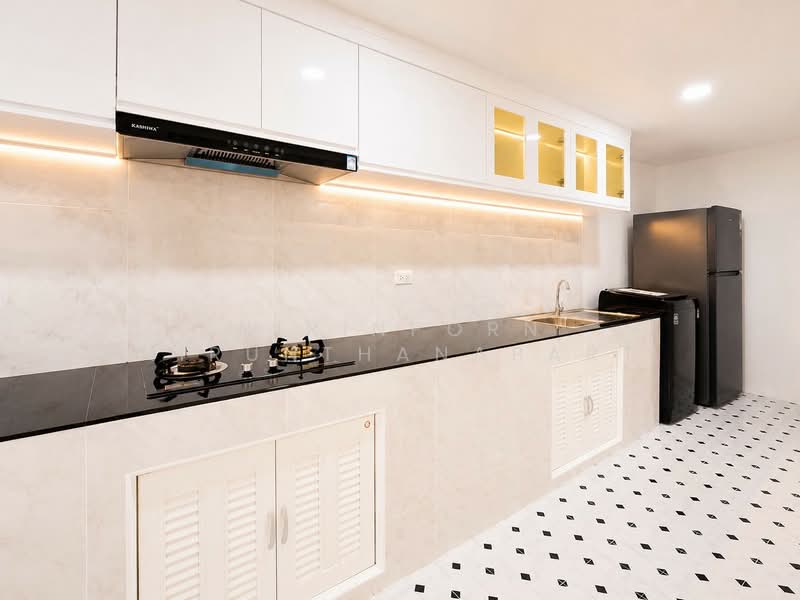 อุไรวรรณ, Chon Buri (Pattaya), Nong Pru, Bang Lamung (Pattaya), Chon Buri (Pattaya), 4 Bedrooms, 160 sqm, Single Detached House For Sale, by Nirinporn Nirunthanapart, 500472821 - DDproperty.com