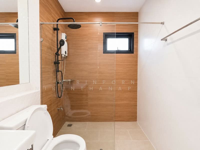 อุไรวรรณ, Chon Buri (Pattaya), Nong Pru, Bang Lamung (Pattaya), Chon Buri (Pattaya), 4 Bedrooms, 160 sqm, Single Detached House For Sale, by Nirinporn Nirunthanapart, 500472821 - DDproperty.com