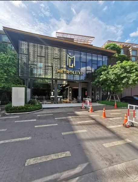 Metro Luxe Kaset, Bangkok, Prasert-Manukitch Road, Sena Nikhom, Chatuchak, Bangkok, 1 Bedroom, 28 sqm, Condo For Sale, by Pichamon Boonchit, 500472850 - DDproperty.com
