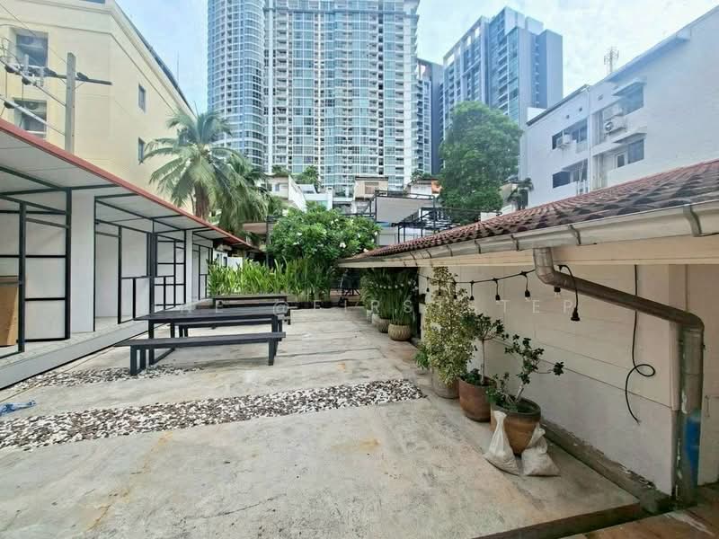 Rare Plot of Land Sukhumvit 69 (443 sq.w.), Prime Location, Near BTS Phra Khanong, Bangkok, Phra Kanong Nua, Watthana, Bangkok, , 1,772 sqm, Land For Sale, by LINE @firststep, 500472863 - DDproperty.com