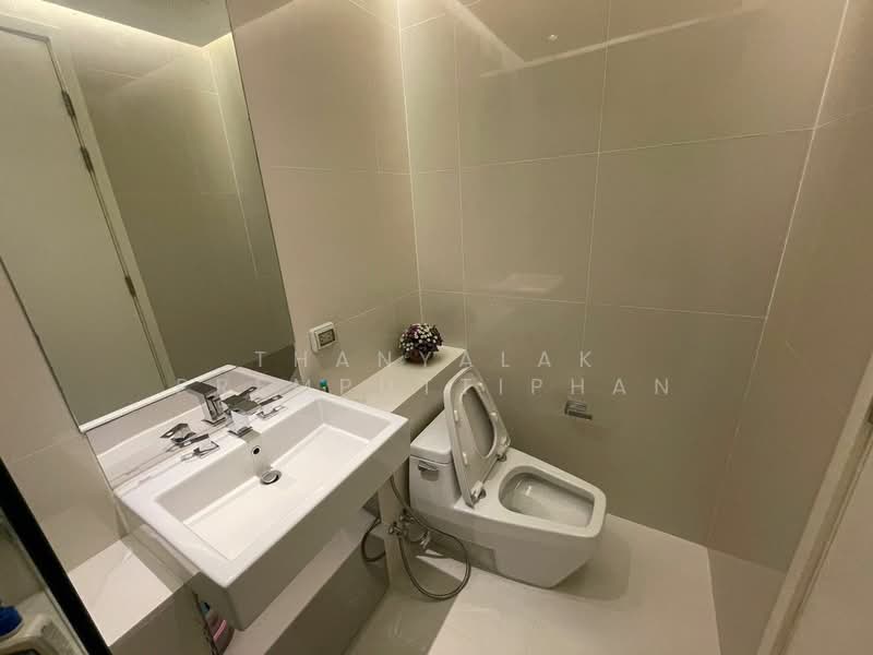 Equinox Phahol Vibha, Bangkok, 345 Paholyothin Road, Jom Phon, Chatuchak, Bangkok, 1 Bedroom, 40 sqm, Condo For Sale, by Thanyalak Premputtiphan, 500472877 - DDproperty.com