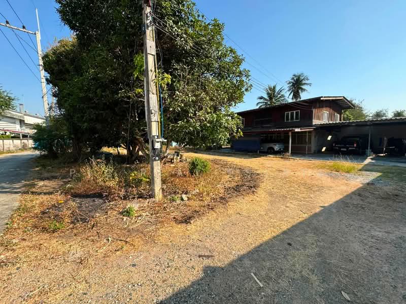 Land with Building for Sale Mabprachan Lake East Pattaya, Chon Buri (Pattaya), Bang Lamung, Bang Lamung (Pattaya), Chon Buri (Pattaya), , 1,808 sqm, Land For Sale, by PLC REAL ESTATE, 500472890 - DDproperty.com