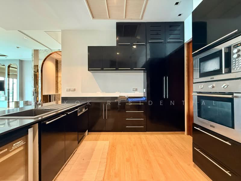 Le Raffine Sukhumvit 39, Bangkok, Soi Sukhumvit 39, Khlong Tan Nua, Watthana, Bangkok, 2 Bedrooms, 250 sqm, Condo For Rent, by Bangkok Residential, 500472898 - DDproperty.com