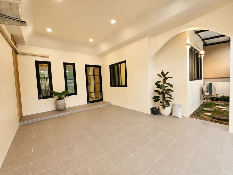 Chuen Suk Villa, Pathum Thani, Khu Khot, Lam Luk Ka, Pathum Thani, 2 Bedrooms, 84 sqm, Townhouse For Sale, by ภัทรนัน อิศรางกูร ณ อยุธยา, 500472899 - DDproperty.com
