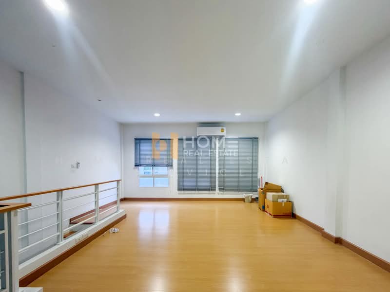 Baan Klang Muang Ratchaphruek Sathorn, Nonthaburi, Ratchaphruek Bang Khanun, Bang Khanun, Bang Kruai, Nonthaburi, 3 Bedrooms, 160 sqm, Single Detached House For Sale, by HOME Real Estate Service, 500472923 - DDproperty.com