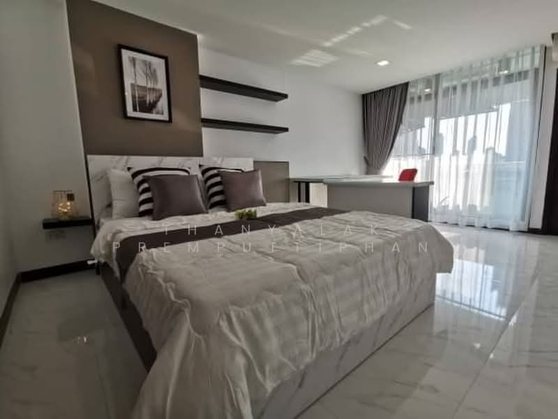 ITF Silom Palace, Bangkok, 160 Soi Naradhiwas Rajanagarindra 1, Suriyawong, Bang Rak, Bangkok, 1 Bedroom, 51 sqm, Condo For Rent, by Thanyalak Premputtiphan, 500472938 - DDproperty.com