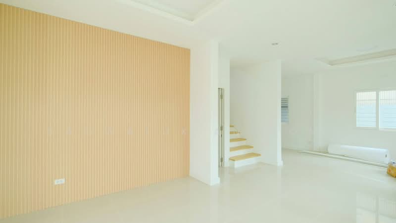 Seranee Raya 2, Bangkok, Nawong Pracha Phatthana Road, Si Khan, Don Mueang, Bangkok, 3 Bedrooms, 220 sqm, Single Detached House For Sale, by Saowaluk Anupong, 500472946 - DDproperty.com