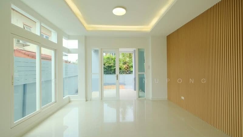 Seranee Raya 2, Bangkok, Nawong Pracha Phatthana Road, Si Khan, Don Mueang, Bangkok, 3 Bedrooms, 220 sqm, Single Detached House For Sale, by Saowaluk Anupong, 500472946 - DDproperty.com