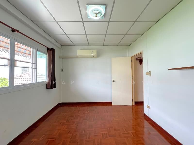 Nontiwa Garden, Nonthaburi, Ban Mai, Pak Kret, Nonthaburi, 2 Bedrooms, 120 sqm, Townhouse For Sale, by Punpapa Rassamee, 500472957 - DDproperty.com