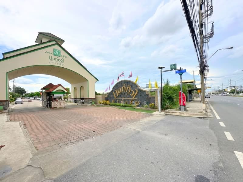 Nontiwa Garden, Nonthaburi, Ban Mai, Pak Kret, Nonthaburi, 2 Bedrooms, 120 sqm, Townhouse For Sale, by Punpapa Rassamee, 500472957 - DDproperty.com