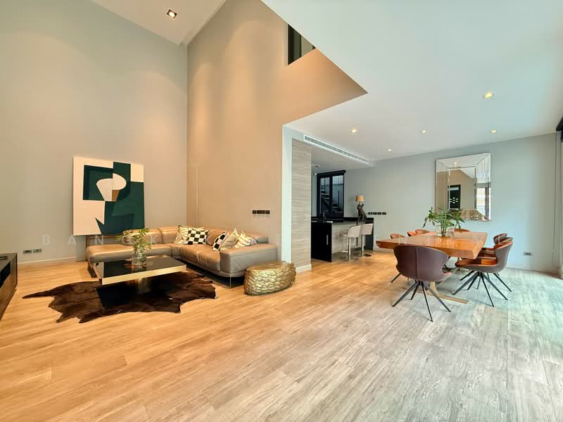 Townhouse, Bangkok, Sukhumvit 39, Khlongtoei Nua, Watthana, Bangkok, 3 Bedrooms, 350 sqm, Townhouse For Rent, by Bangkok Residential, 500472977 - DDproperty.com
