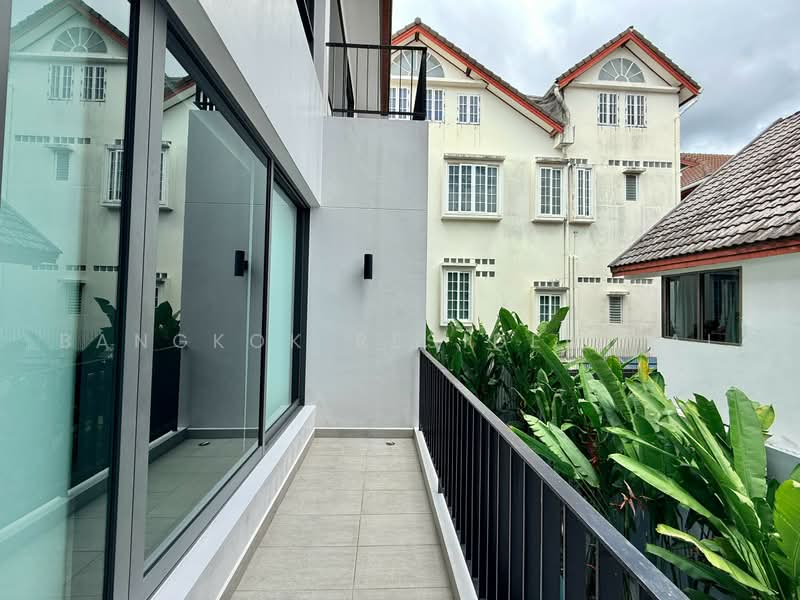 Townhouse, กรุงเทพ, Sukhumvit 39, คลองเตยเหนือ, วัฒนา, กรุงเทพ, 350 ตร.ม., ทาวน์เฮ้าส์ ให้เช่า, โดย Bangkok Residential, 500472977 - DDproperty.com