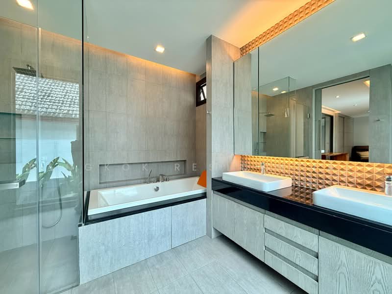Townhouse, Bangkok, Sukhumvit 39, Khlongtoei Nua, Watthana, Bangkok, 3 Bedrooms, 350 sqm, Townhouse For Rent, by Bangkok Residential, 500472977 - DDproperty.com