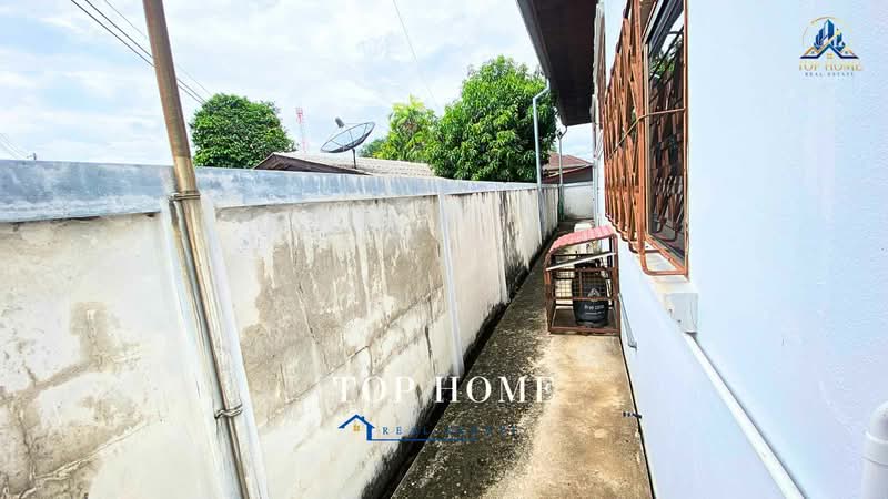 ขายบ้านเดี่ยว พร้อมเข้าอยู่ ทำเลดี บ้านฟ่อน ตำบลชมพู อำเภอเมือง จังหวัดลำปาง, ลำปาง, ชมพู, เมืองลำปาง, ลำปาง, 120 ตร.ม., บ้านเดี่ยว ขาย, โดย คุณฝน, 500473001 - DDproperty.com