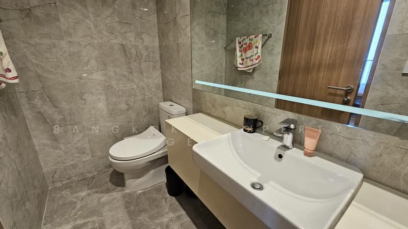 Noble Around Sukhumvit 33, Bangkok, 17 Soi Sukhumvit 33, Khlong Tan Nua, Watthana, Bangkok, 1 Bedroom, 45 sqm, Condo For Rent, by BANGKOK PROPERTY AGENTS, 500473002 - DDproperty.com