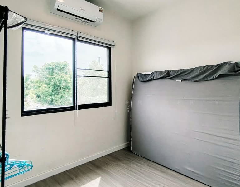 Siri Place Charan-Pinklao : สิริ เพลส จรัญ-ปิ่นเกล้า, นนทบุรี, ถนน บางกรวย-จงถนอม, วัดชลอ, บางกรวย, นนทบุรี, 118 ตร.ม., ทาวน์เฮ้าส์ ขาย, โดย The Best Property โบว์, 500473009 - DDproperty.com