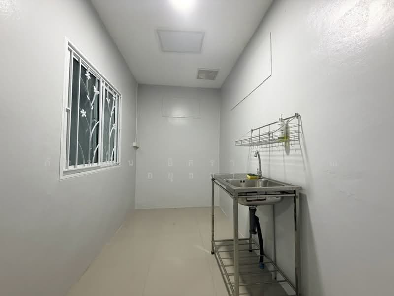 Nattawadee klong 8, Pathum Thani, Lam Phak Kut, Thanyaburi, Pathum Thani, 2 Bedrooms, 72 sqm, Townhouse For Sale, by ภัทรนัน อิศรางกูร ณ อยุธยา, 500473018 - DDproperty.com