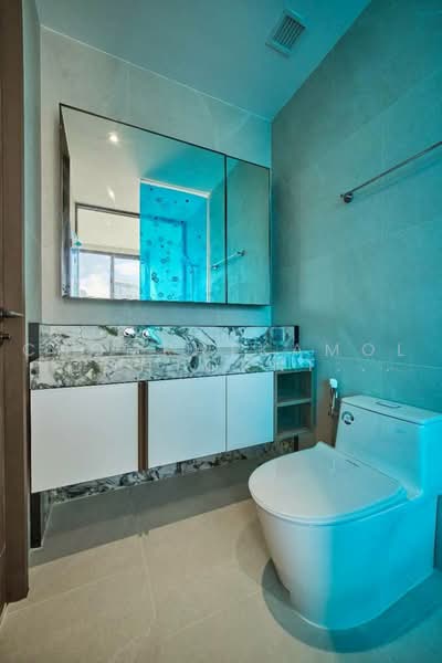 ROMM Convent, Bangkok, 42 Convent Road, Silom, Bang Rak, Bangkok, 3 Bedrooms, 182 sqm, Condo For Sale, by Chomratkamol Soontorntarawong (Gor), 500473047 - DDproperty.com