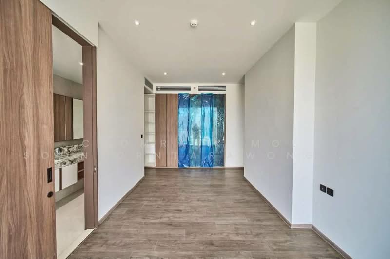 ROMM Convent, Bangkok, 42 Convent Road, Silom, Bang Rak, Bangkok, 3 Bedrooms, 182 sqm, Condo For Sale, by Chomratkamol Soontorntarawong (Gor), 500473047 - DDproperty.com