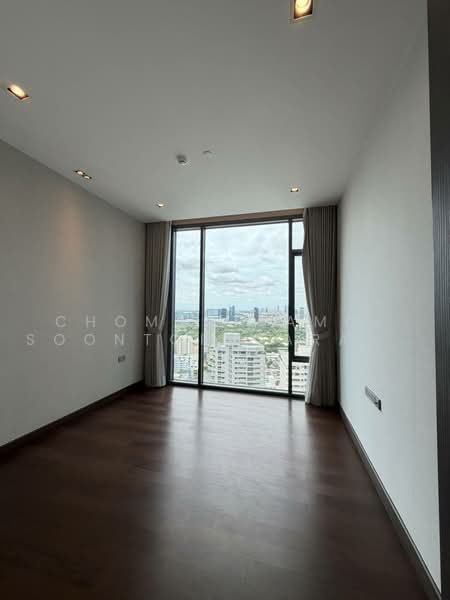 Q1 Sukhumvit, Bangkok, 1 Sukhumvit Road, Khlong Toei, Bangkok, 2 Bedrooms, 124 sqm, Condo For Sale, by Chomratkamol Soontorntarawong (Gor), 500473056 - DDproperty.com