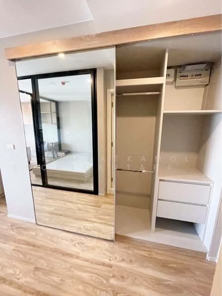 Blossom Condo @ Sathorn-Charoenrat, Bangkok, Charoen Rat Road, Thung Wat Don, Sathon, Bangkok, 1 Bedroom, 30 sqm, Condo For Sale, by Chomratkamol Soontorntarawong (Gor), 500473067 - DDproperty.com