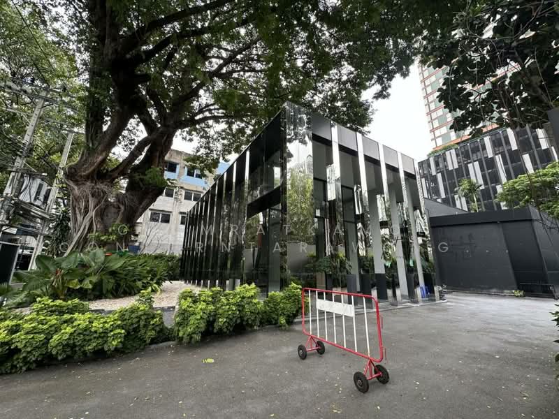 Tait Sathorn 12, Bangkok, Soi Sathorn 12, Sathorn Road, Silom, Bang Rak, Bangkok, , 395 sqm, Retail Space For Rent, by Chomratkamol Soontorntarawong (Gor), 500473074 - DDproperty.com