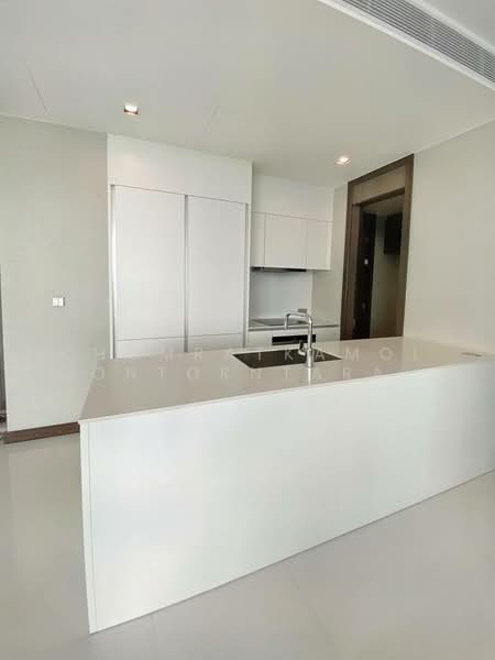 Q1 Sukhumvit, Bangkok, 1 Sukhumvit Road, Khlong Toei, Bangkok, 3 Bedrooms, 202 sqm, Condo For Sale, by Chomratkamol Soontorntarawong (Gor), 500473107 - DDproperty.com