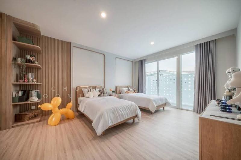 Nirvana Absolute Krungthep Kreetha, Bangkok, Soi Krungthep Kreetha B 5, Saphan Sung, Bangkok, 4 Bedrooms, 329 sqm, Single Detached House For Rent, by Chomratkamol Soontorntarawong (Gor), 500473117 - DDproperty.com