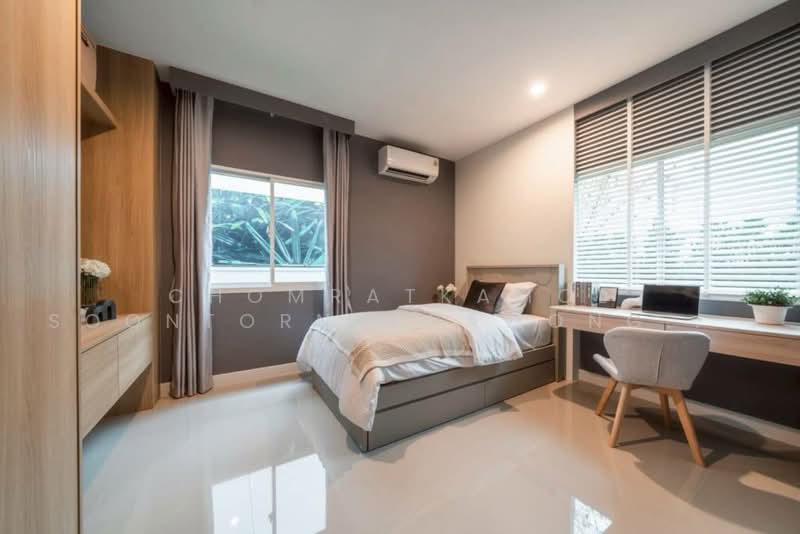 Nirvana Absolute Krungthep Kreetha, Bangkok, Soi Krungthep Kreetha B 5, Saphan Sung, Bangkok, 4 Bedrooms, 329 sqm, Single Detached House For Rent, by Chomratkamol Soontorntarawong (Gor), 500473117 - DDproperty.com
