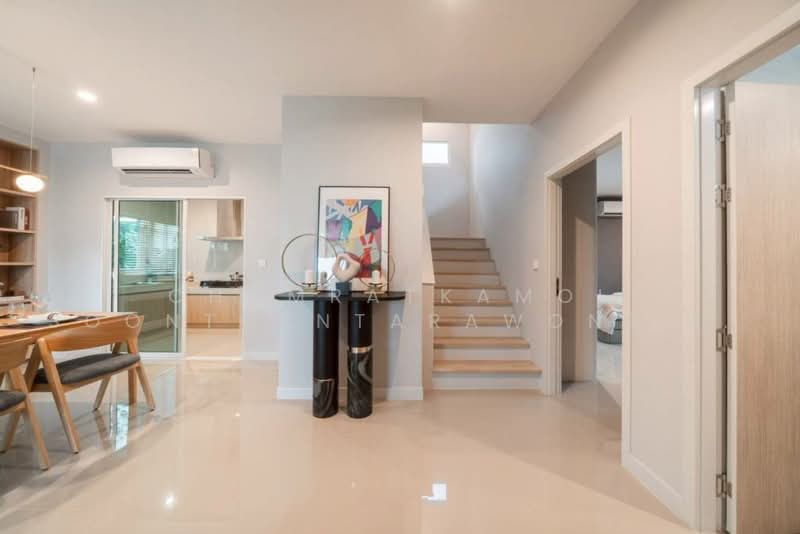 Nirvana Absolute Krungthep Kreetha, Bangkok, Soi Krungthep Kreetha B 5, Saphan Sung, Bangkok, 4 Bedrooms, 329 sqm, Single Detached House For Rent, by Chomratkamol Soontorntarawong (Gor), 500473117 - DDproperty.com